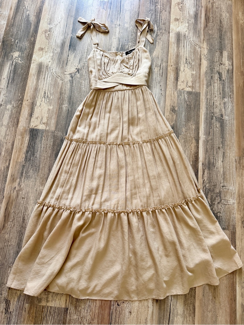 Trixxi Beige Tie-Shoulder Tiered Maxi Dress (unworn)